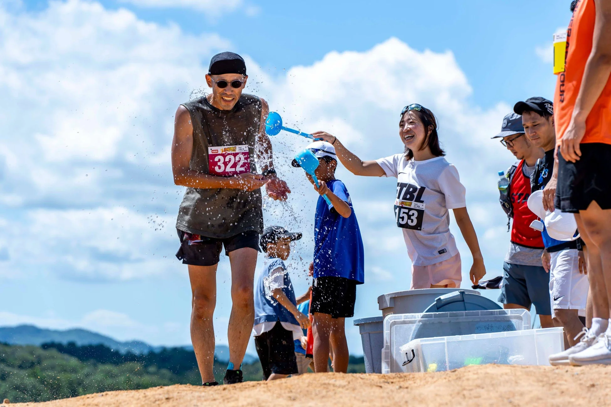 給水ポイントでの交流