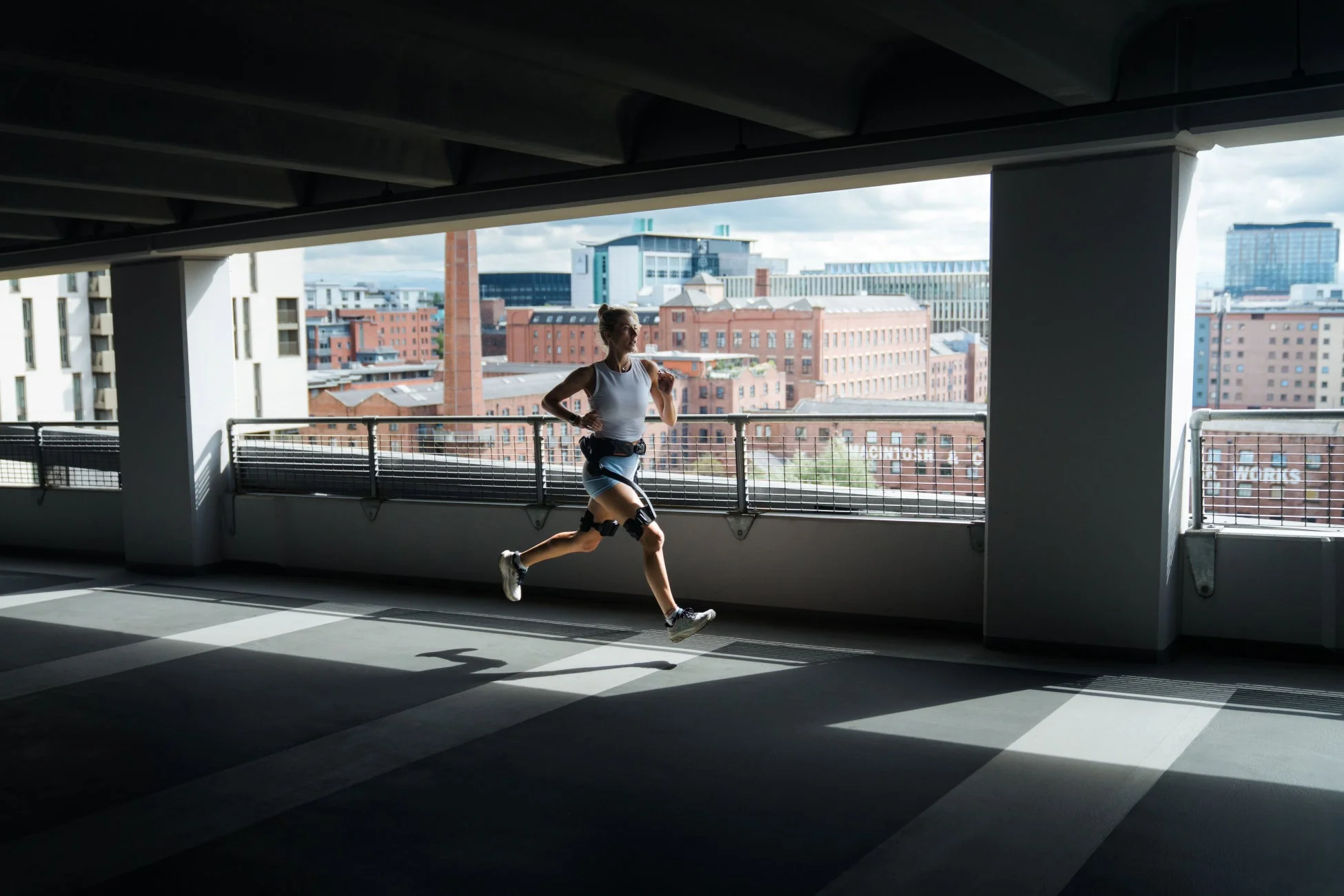 ランニング中の女性